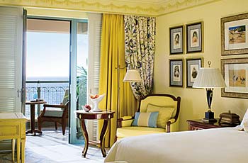 Room at Four Seasons Hotel in Alexandria